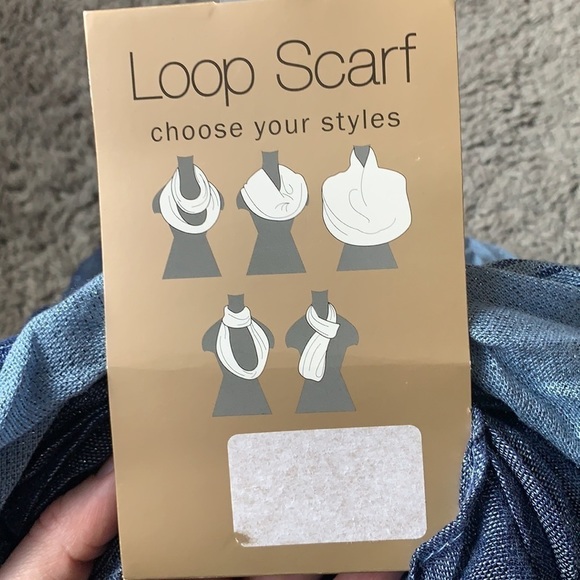 LOOP Scarf Blue Ombré - Picture 4 of 4